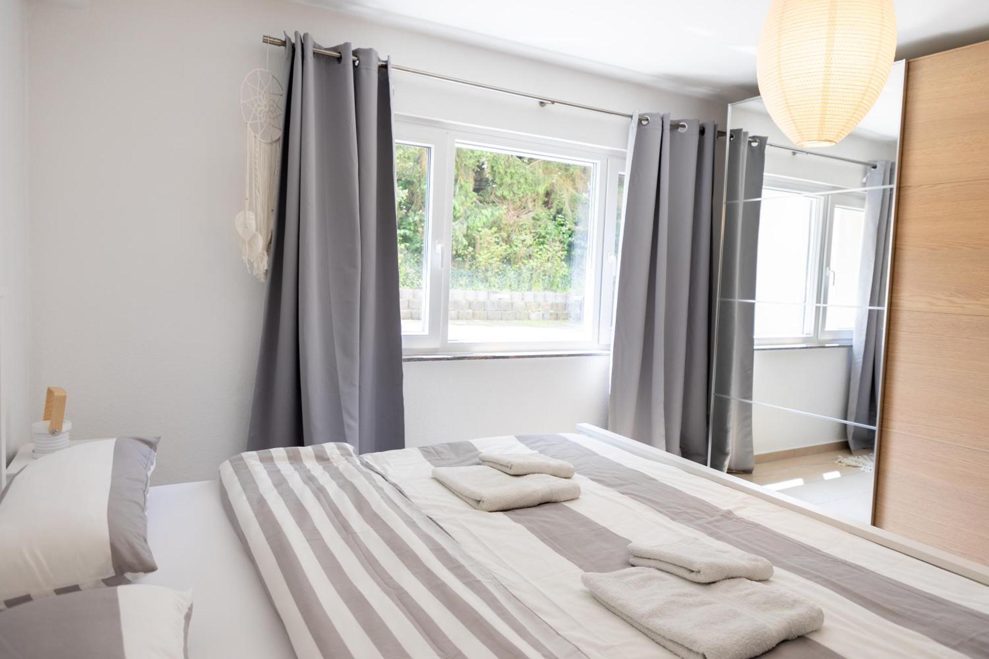 Designer Loft City Center, Secured Parking, Cozy Apartment, Adenau Nuerburgring Bagian luar foto